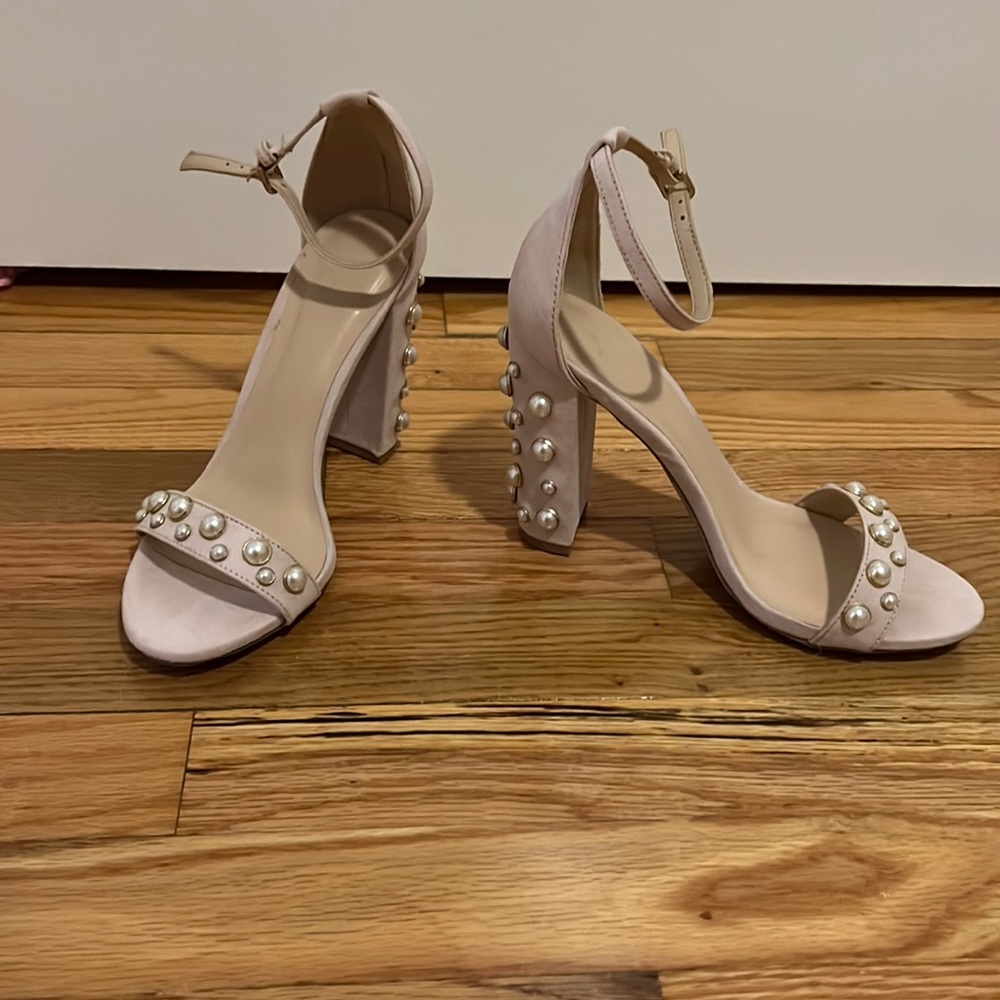 Light pink with pearls sandal heels. Suede. Worn once